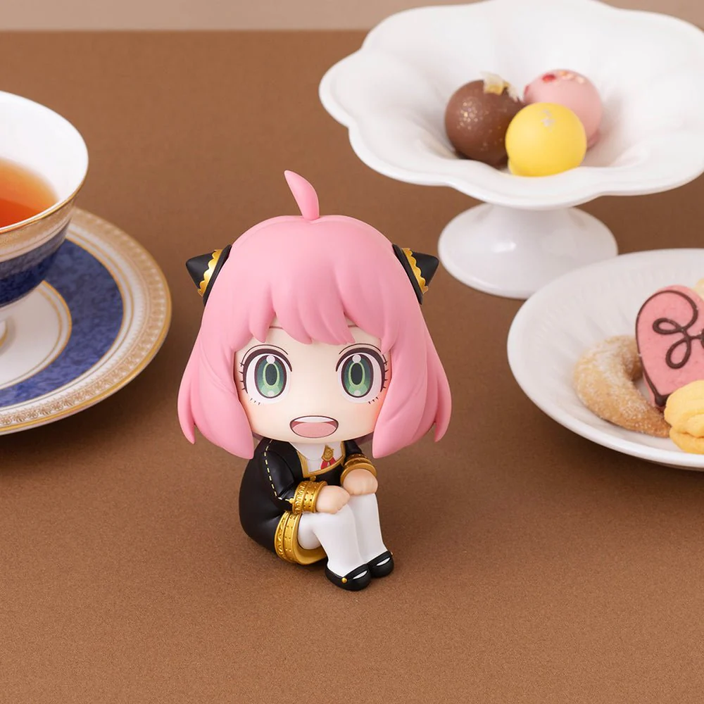 [Pre-order] SPYxFAMILY - Anya Forger (with gift) Lookup Mini Figure MegaHouse - Image 9